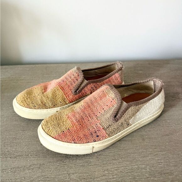 Res Ipsa Kilim Sneaker in Woven Multi - Size 8 - Picture 1 of 6